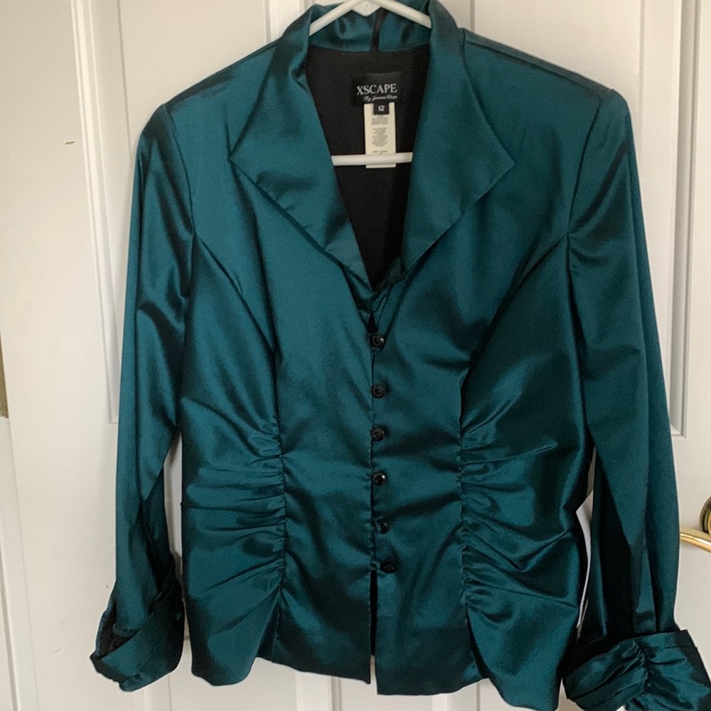 Brand New with tags holiday green blouse